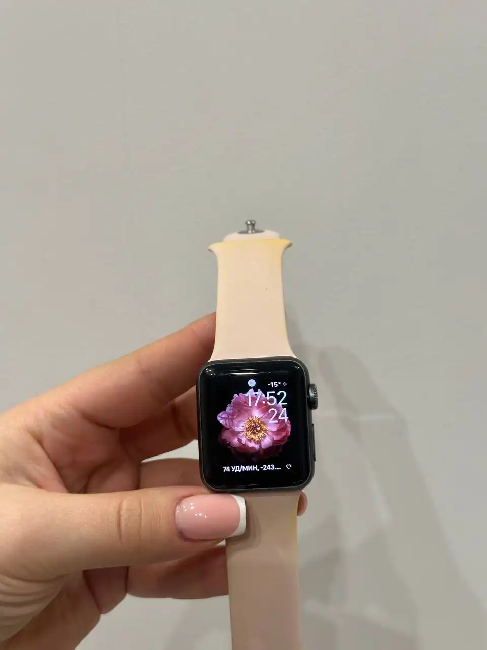 Apple Watch Series 3, 38 мм - Часы (Электроника) в Химки