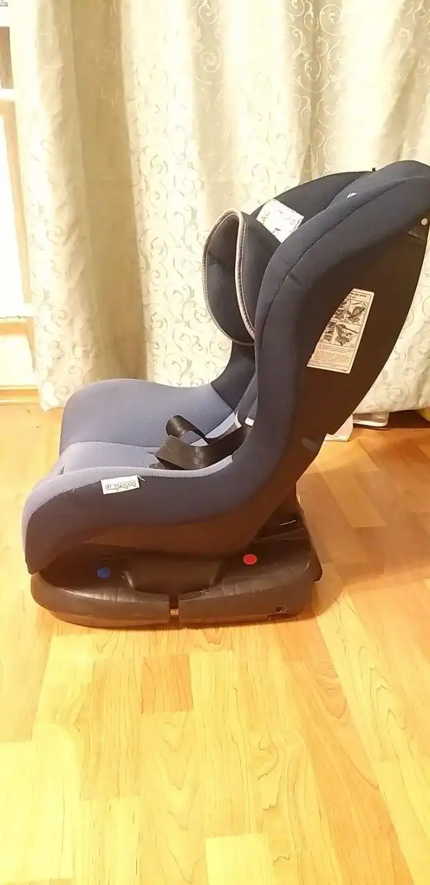 Продам б/у автокресло Babyton 2020 года - Автокресла (Товары для детей) в Химки