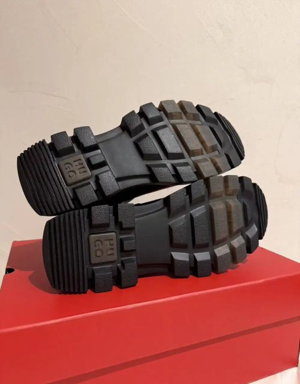 Новые ботинки Hugo оригинал 100% натуральная кожа размер 41 - Обувь (Одежда) в Химки