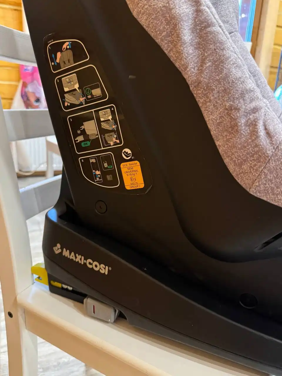 Автокресло Maxi-Cosi TobiFix для малыша до 18 кг - Автокресла (Товары для детей) в Химки