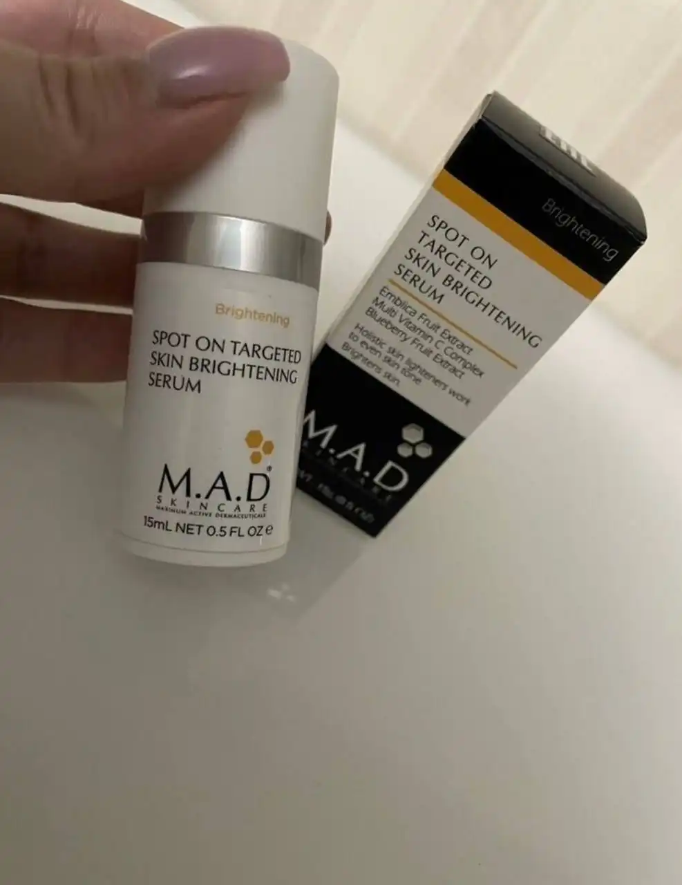 Сыворотка MADSKINCARE Spot On для осветления кожи - Косметика (Красота и здоровье) в Химки