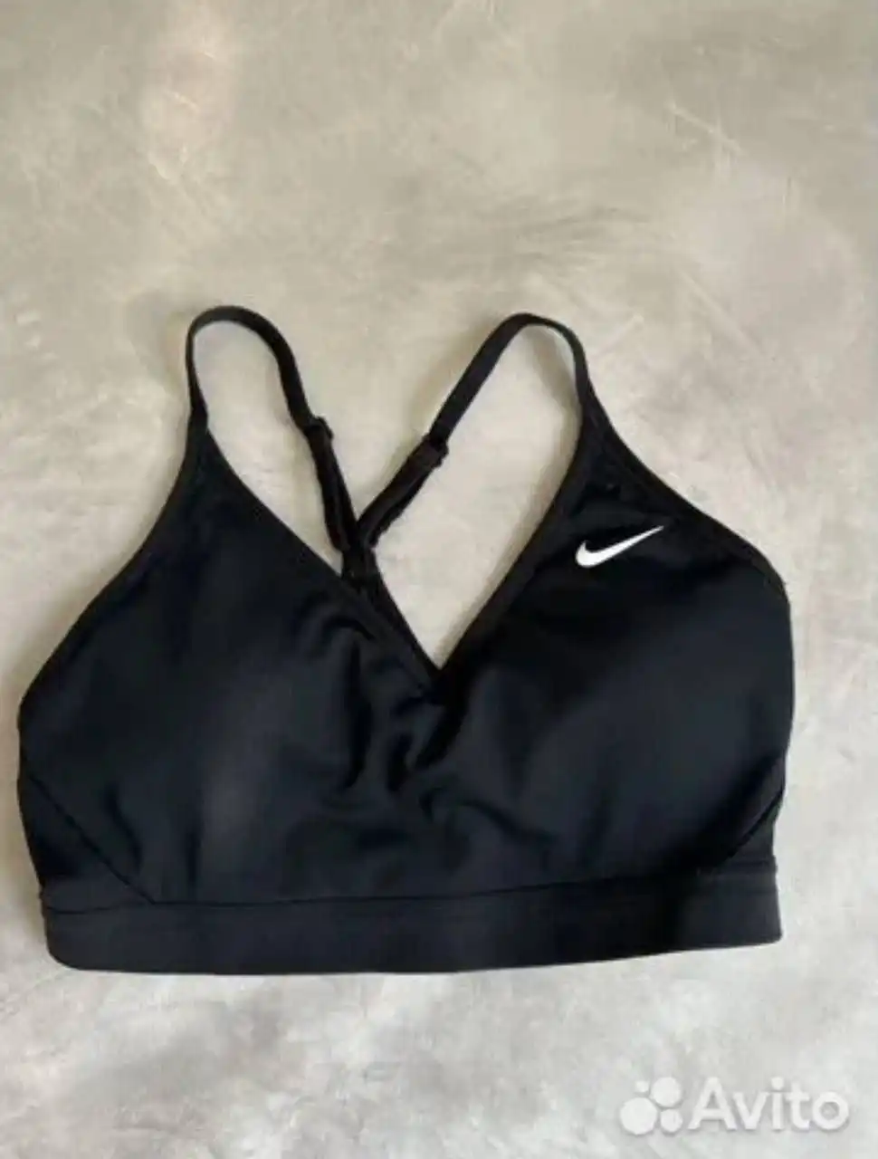 Спортивный топ Nike размер М - Спортивная одежда (Одежда) в Химки