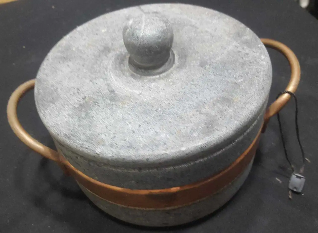 Кастрюля из стеатита с бронзовой отделкой Kaufmann Mercantile - Посуда (Для дома и дачи) в Химки