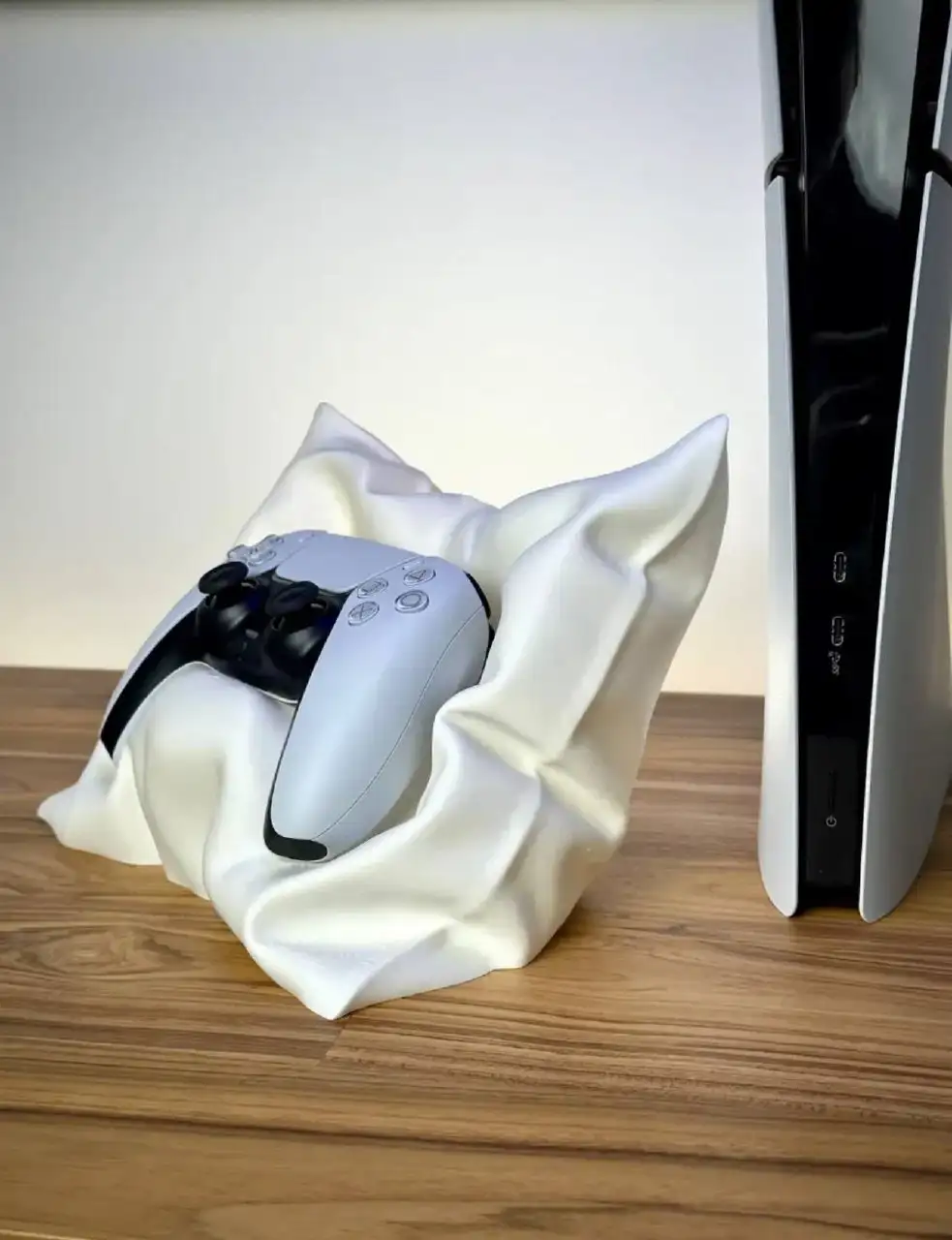 Продам подставку для геймпада - Аксессуары для игр (Электроника) в Химки