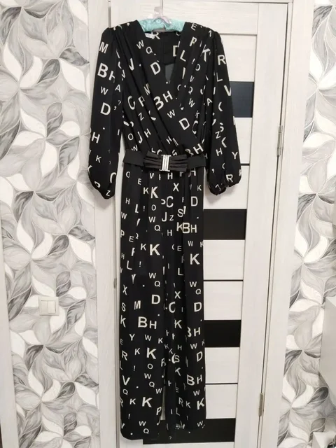 Продажа женской одежды размер 46-48 в Химках - Пиджаки в Химки