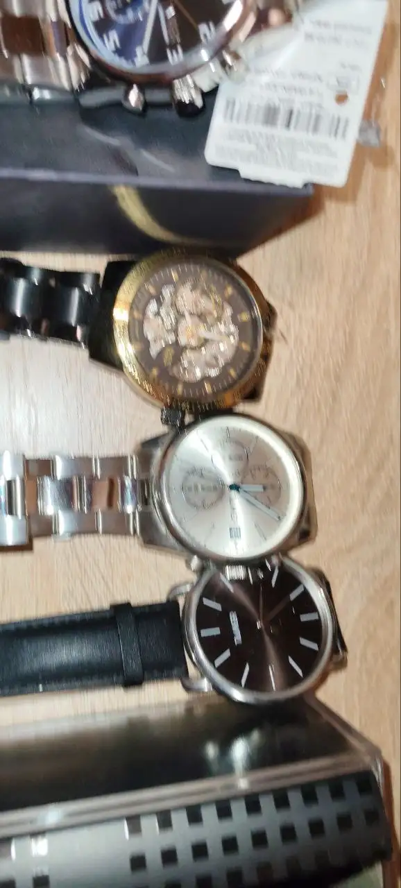 Продажа часов с заменой батареек - Часы (Электроника) в Химки