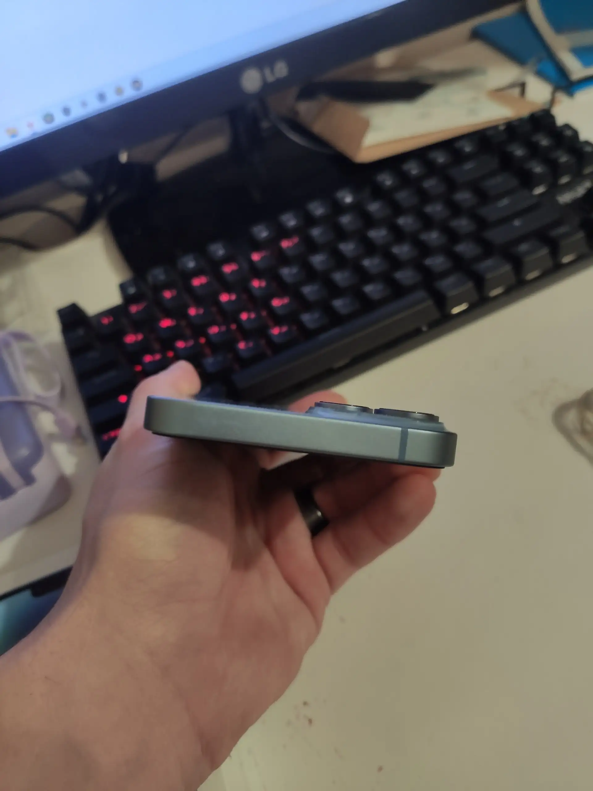 Продается iPhone 14 256ГБ с полным комплектом - Смартфоны и телефоны (Электроника) в Химки