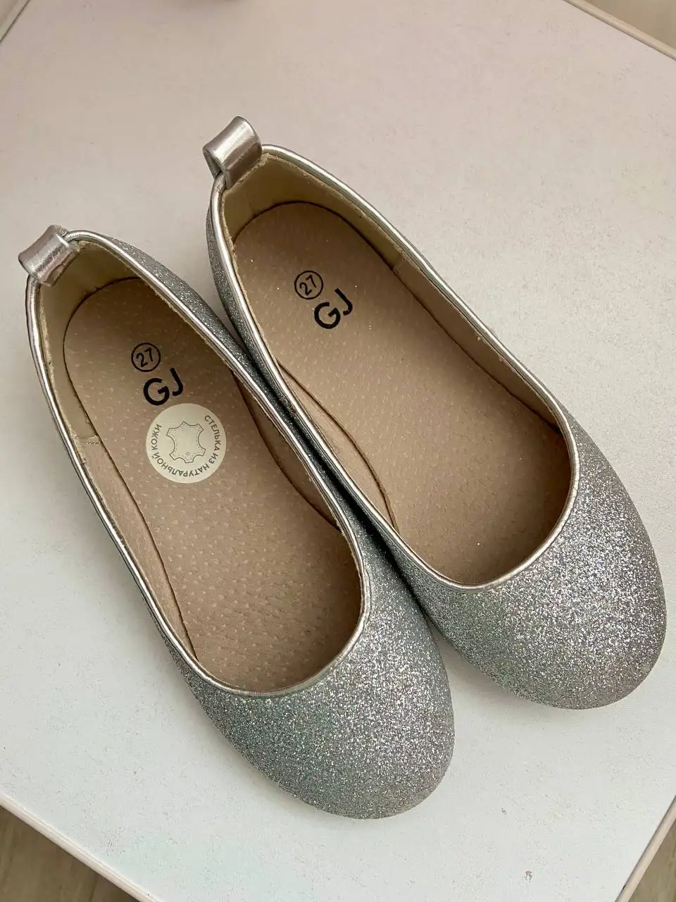 Детские туфельки размер 27 серебристые с лентами - Обувь детская (Товары для детей) в Химки