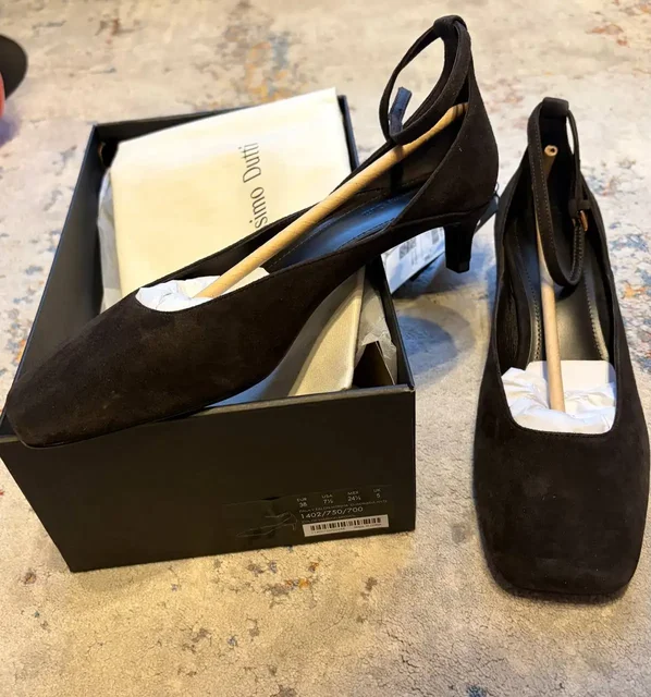 Туфли Zara и Massimo Dutti новые оригинал - Верхняя одежда и спортивная одежда в Химки