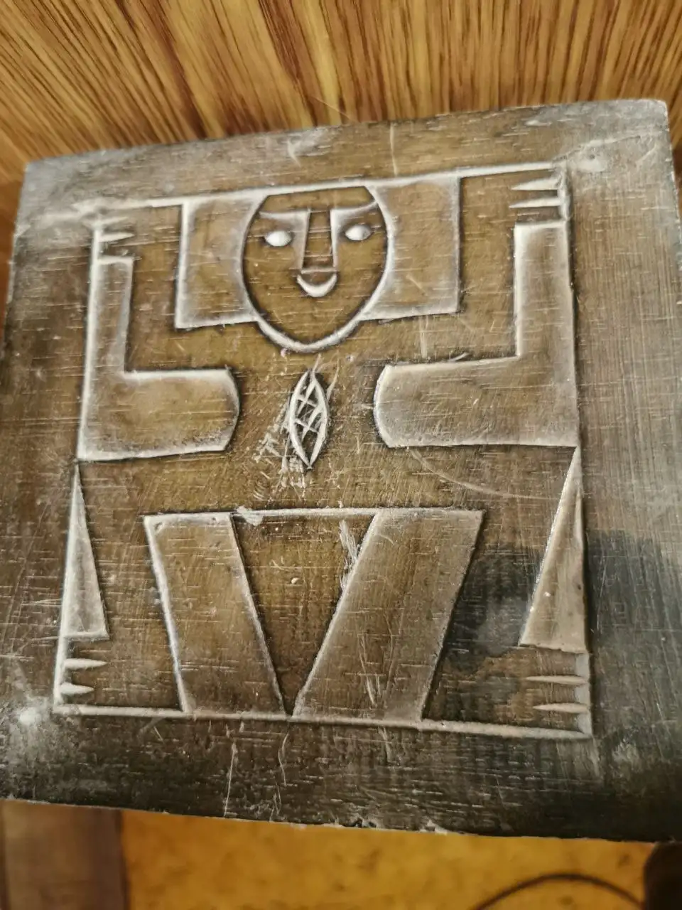 Подставка под диски 2000 - Запчасти в Химки