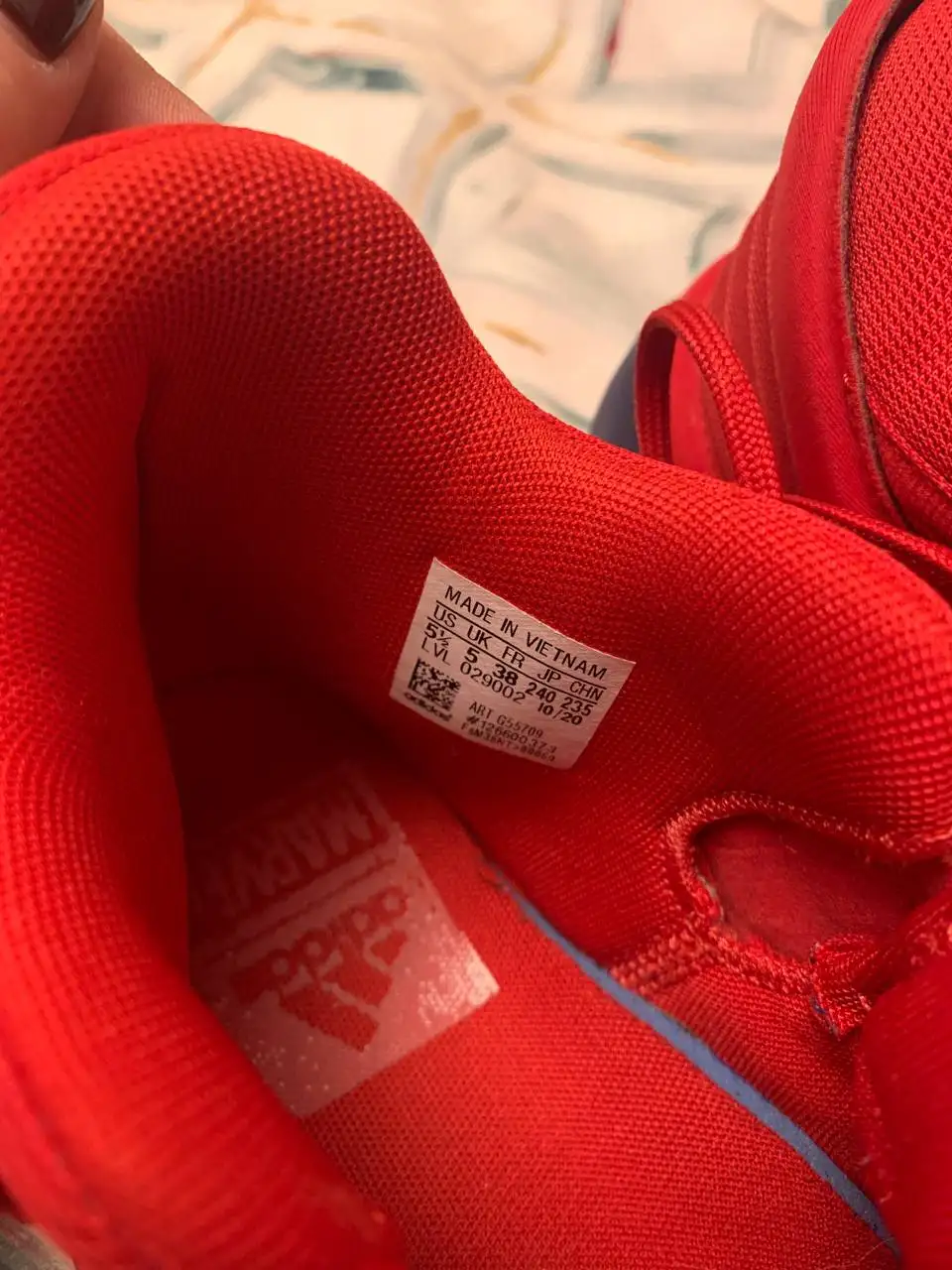 Кроссовки Адидас коллекция Донована Митчелла - Обувь (Одежда) в Химки