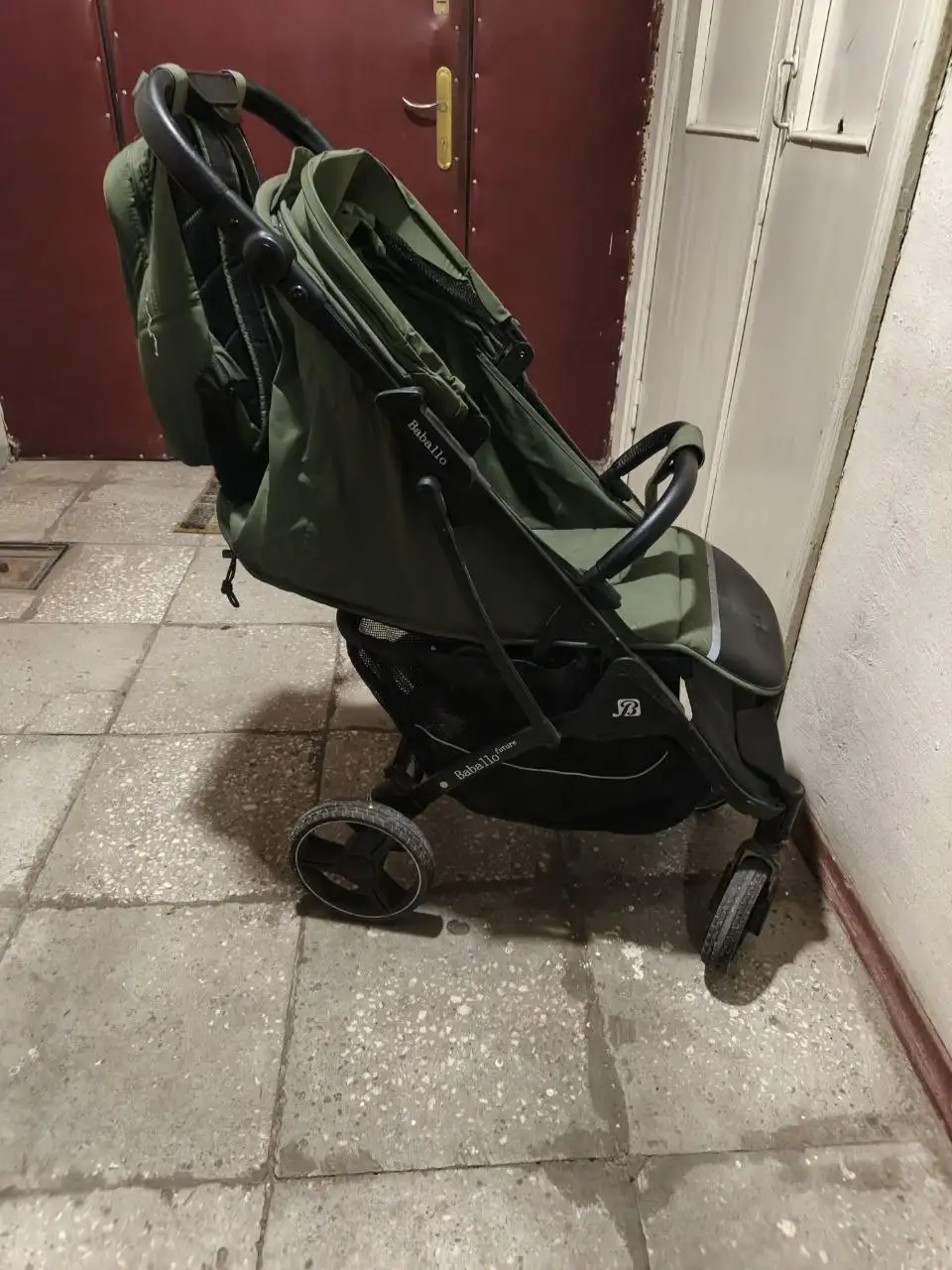 Детская прогулочная коляска в отличном состоянии - Коляски (Товары для детей) в Химки