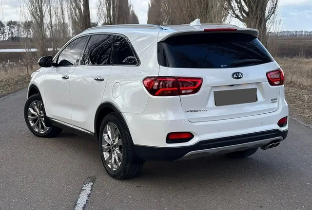 Продам Киа Соренто 2018 года - УАЗ Патриот в Химки