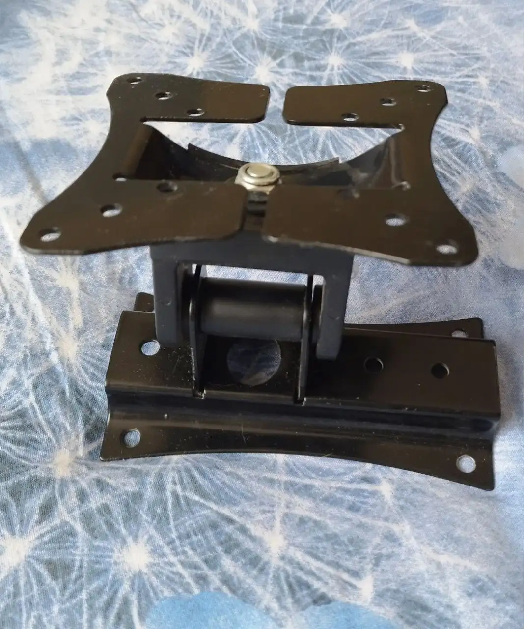 Продажа телефона и кронштейна для телевизора - Электроника в Химки