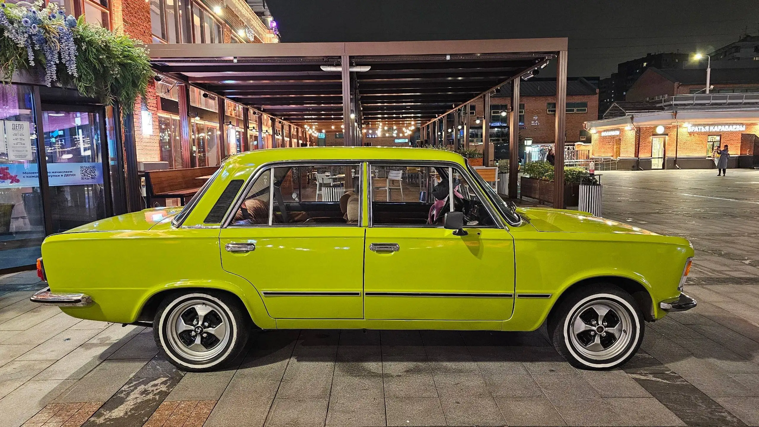 Polski Fiat 125p 1982 года - классический автомобиль - Ретро автомобили (Авто) в Химки
