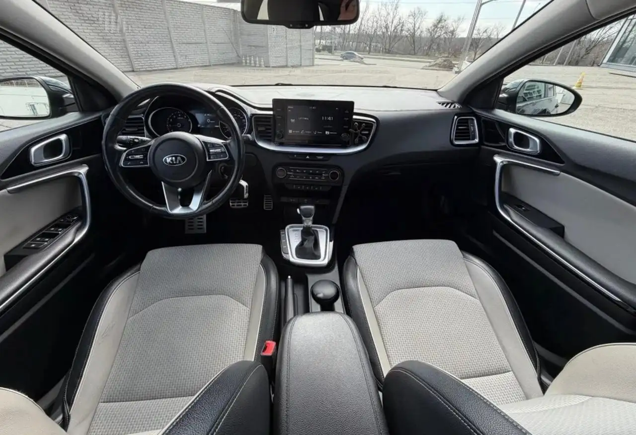 Kia Ceed 2021 года, бензин 1.6 автомат, 78 000 км - Легковые автомобили (Авто) в Химки