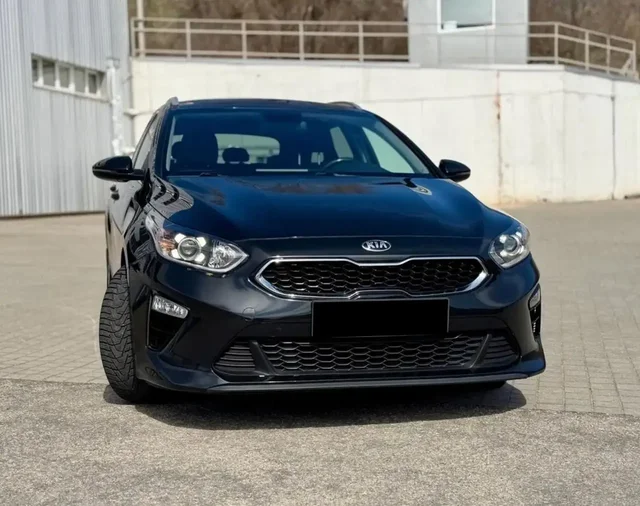 Kia Ceed 2021г. Business комплектация - Запчасти в Химки