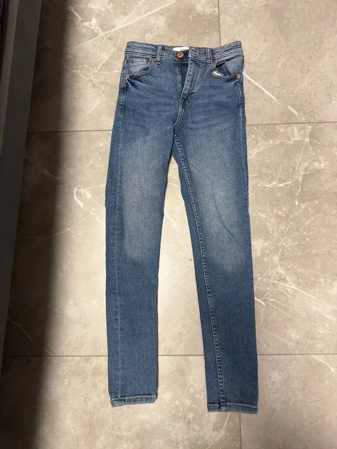 Джинсы б/у 12 штук размеры XS-S - частное объявление в Химки