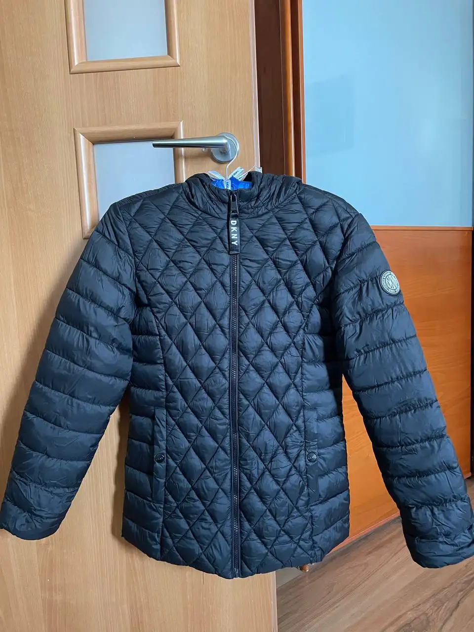 Куртка DKNY оригинал 42-44 размер - Верхняя одежда (Одежда) в Химки