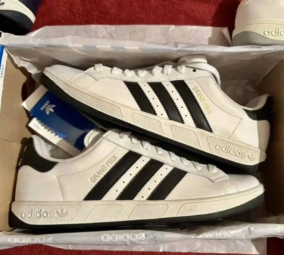 Оригинальная брендовая одежда и обувь с доставкой по России - Обувь (Одежда) в Химки