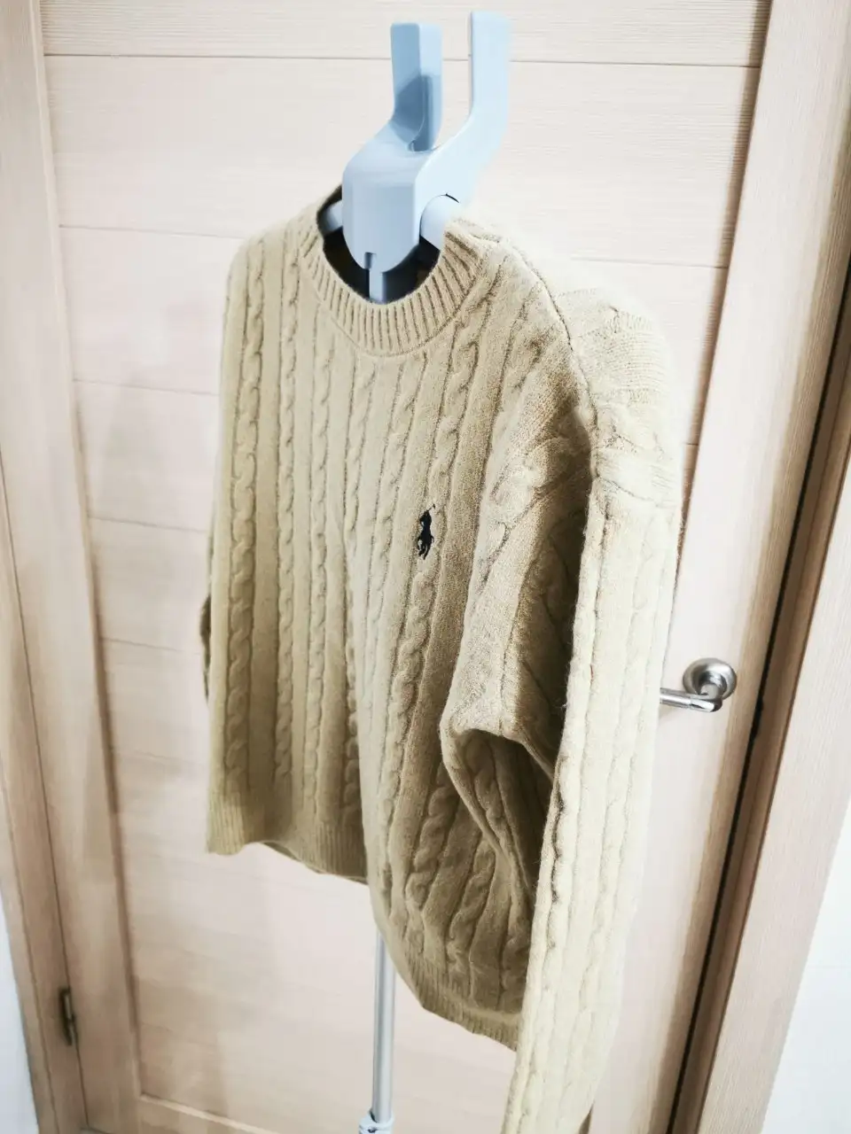 Кофта и жилетка новые - Верхняя одежда (Одежда) в Химки