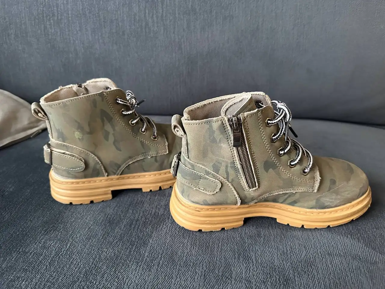 Демисезонные ботинки размер 30 - Обувь (Одежда) в Химки