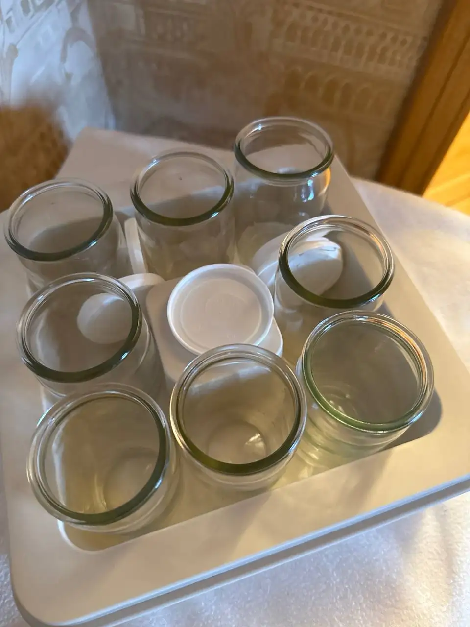 Продам йогуртницу с дополнительными баночками - Кухонная техника (Для дома и дачи) в Химки