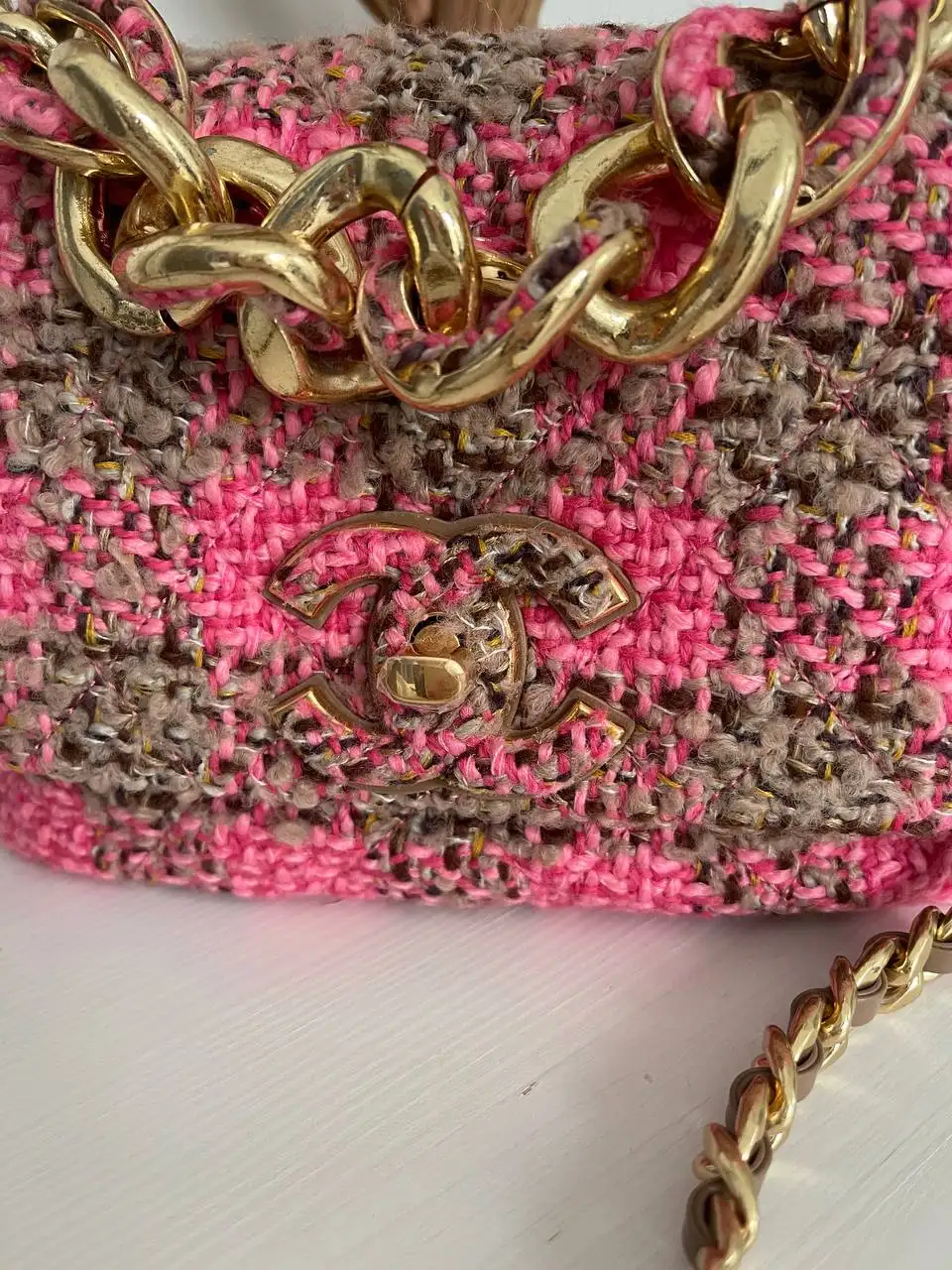 Продам аутентичную реплику Chanel - Сумки (Одежда) в Химки