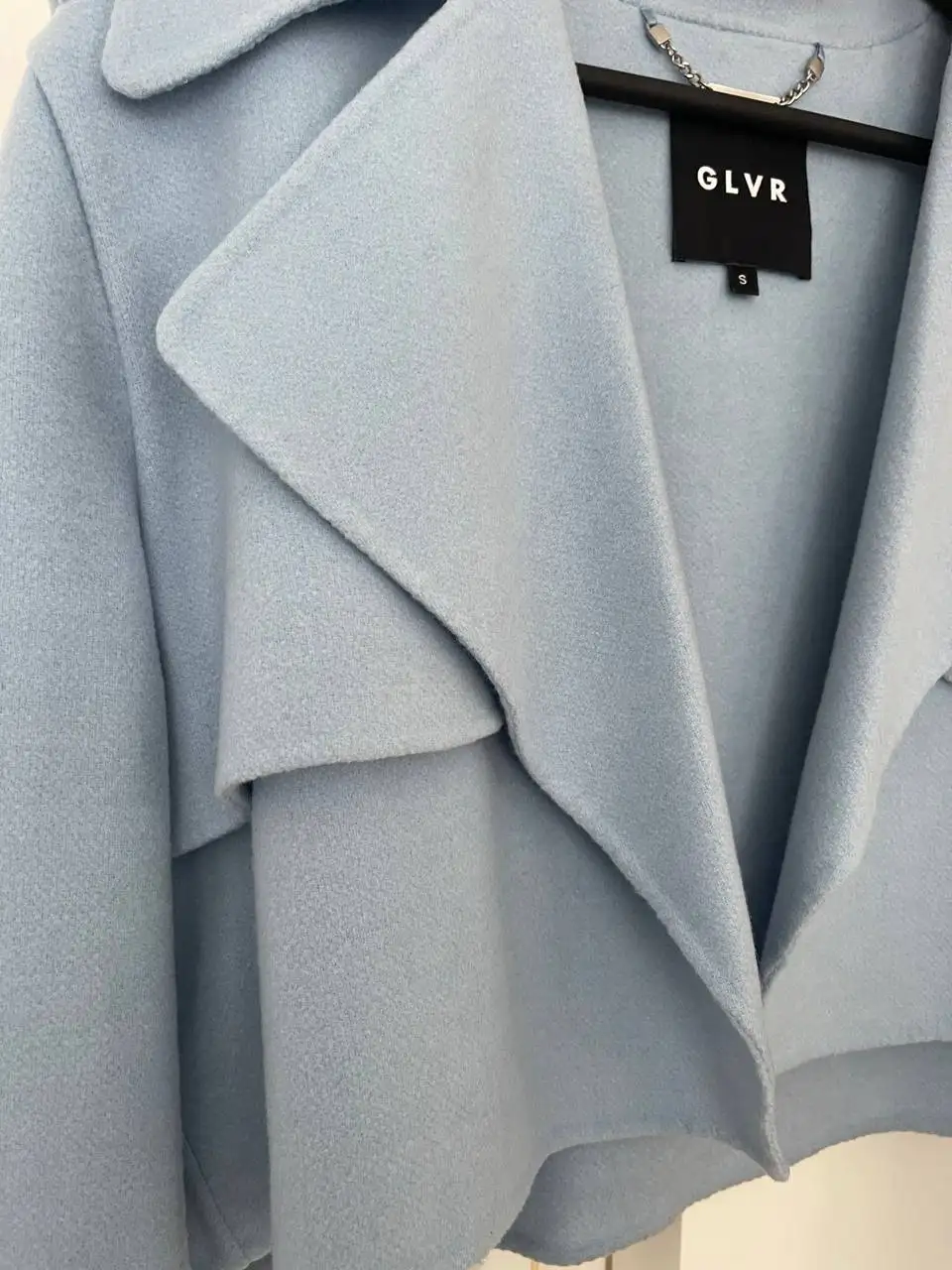 Утепленный жакет небесно-голубого цвета - Верхняя одежда (Одежда) в Химки