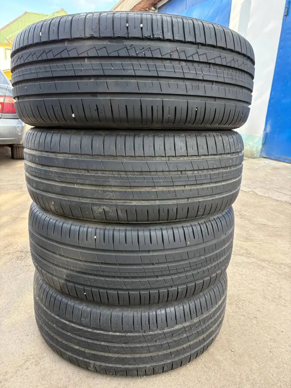 Продам летнюю резину - Шины и диски (Авто) в Химки