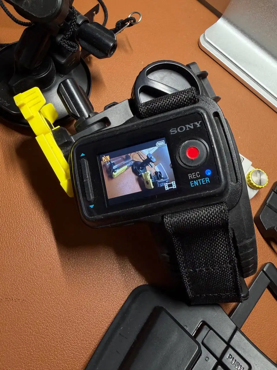 Камера Sony HDR-AS100V - Видеокамеры (Электроника) в Химки