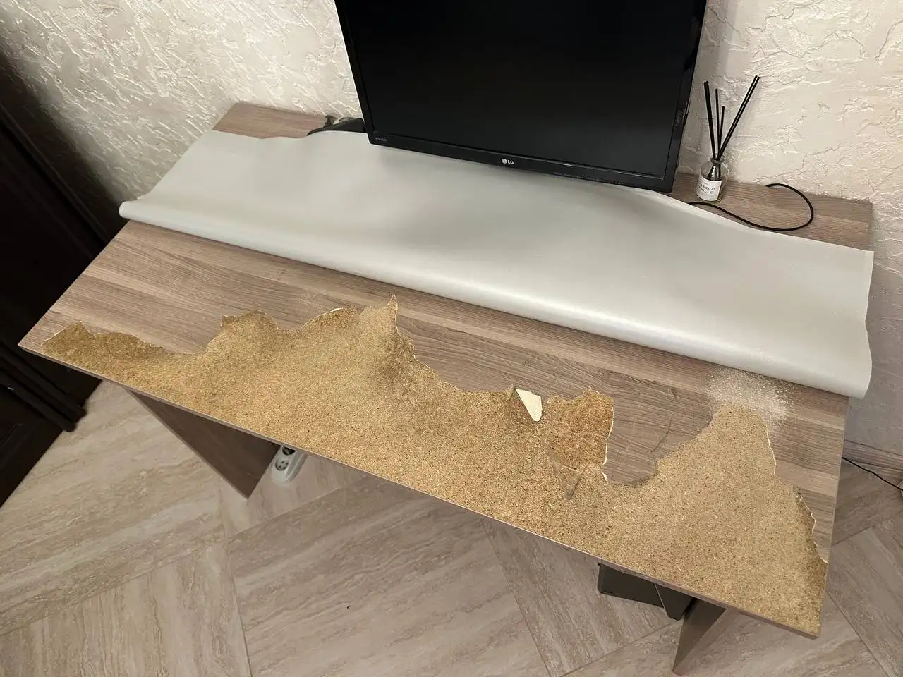 Компьютерный стол и стул IKEA - Мебель (Для дома и дачи) в Химки