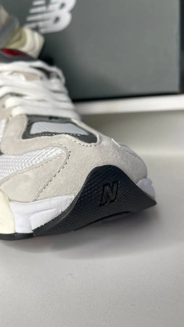 Продаю новые NB 9060 - Кроссовки (Одежда) в Химки