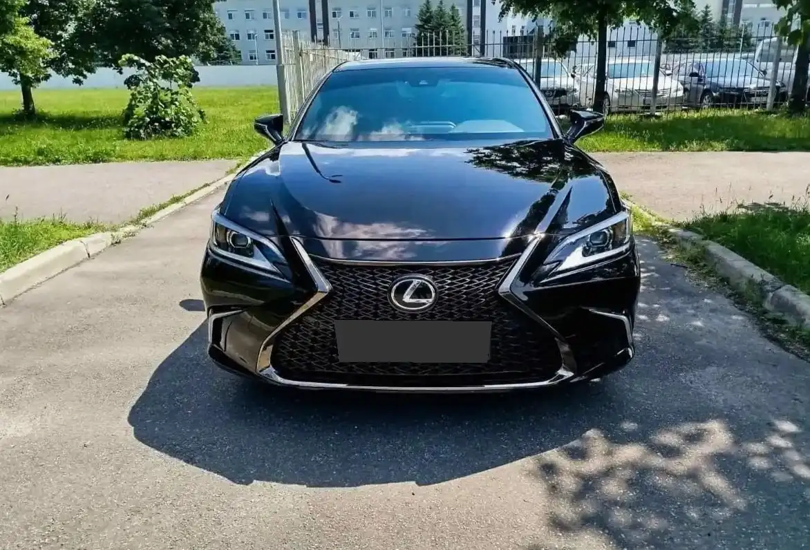 LEXUS ES 350 F-SPORT 2022 - Легковой автомобиль (Авто) в Химки