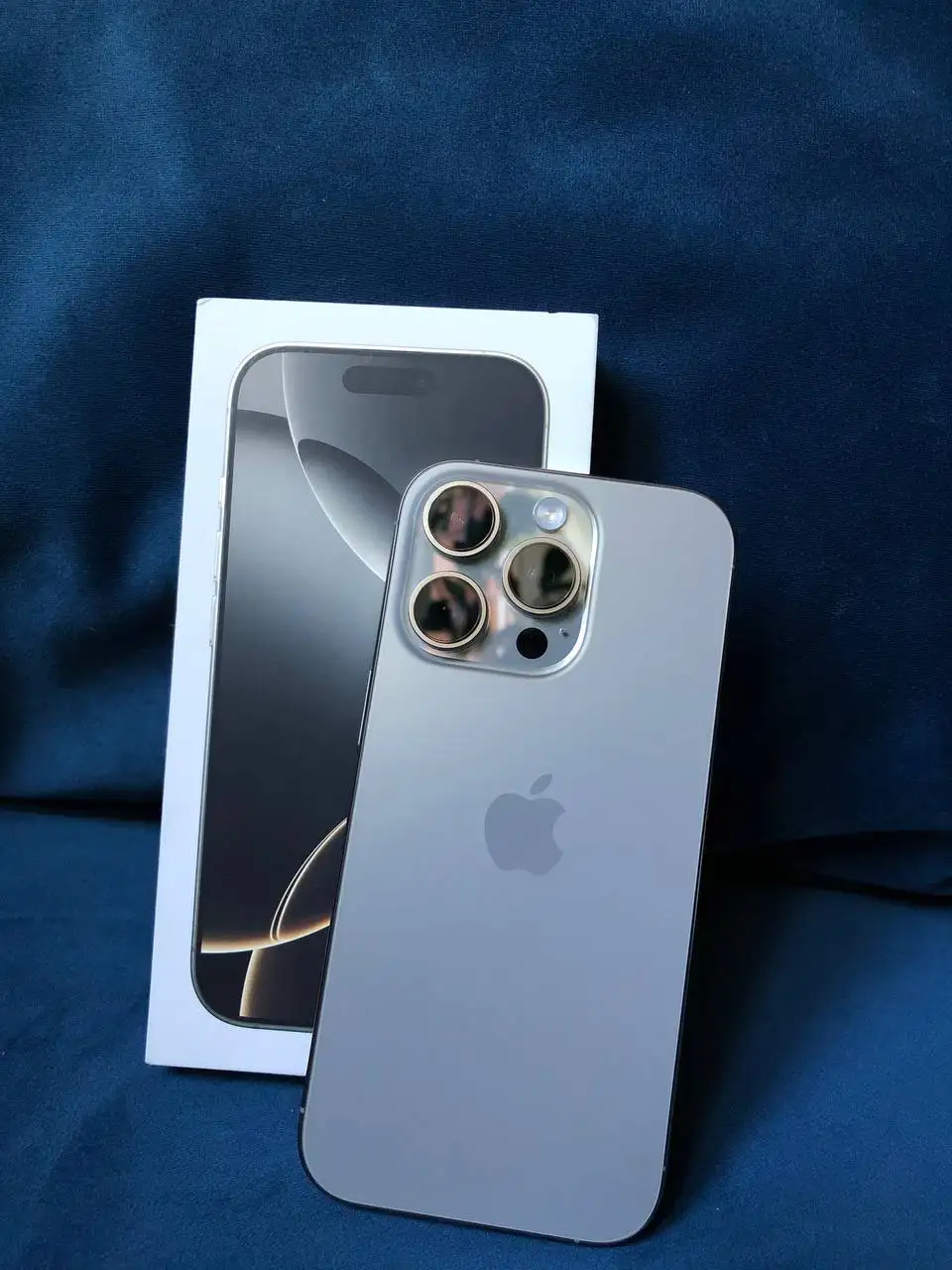 iPhone 16 Pro 1TB Natural Titanium - Смартфоны (Электроника) в Химки