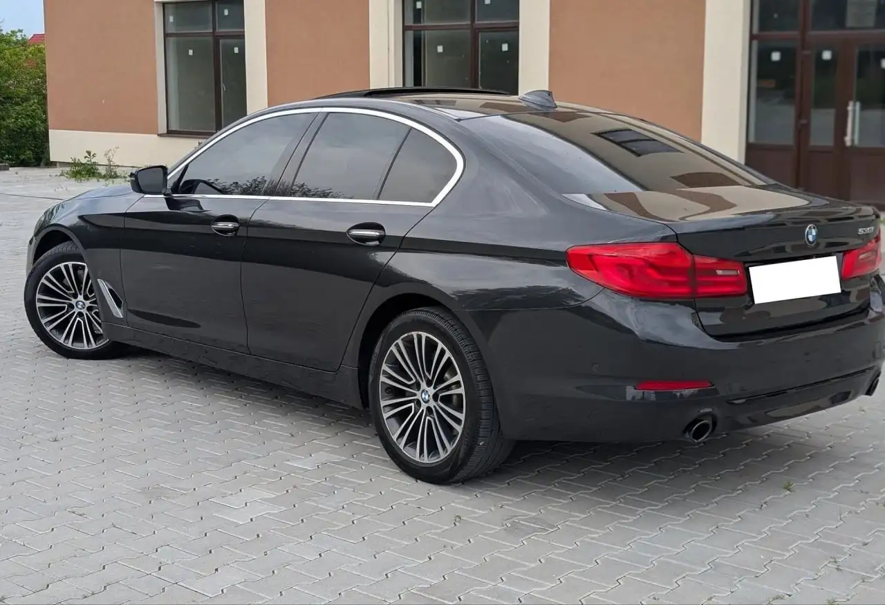BMW 5 Series 2018 - Авто в Химки