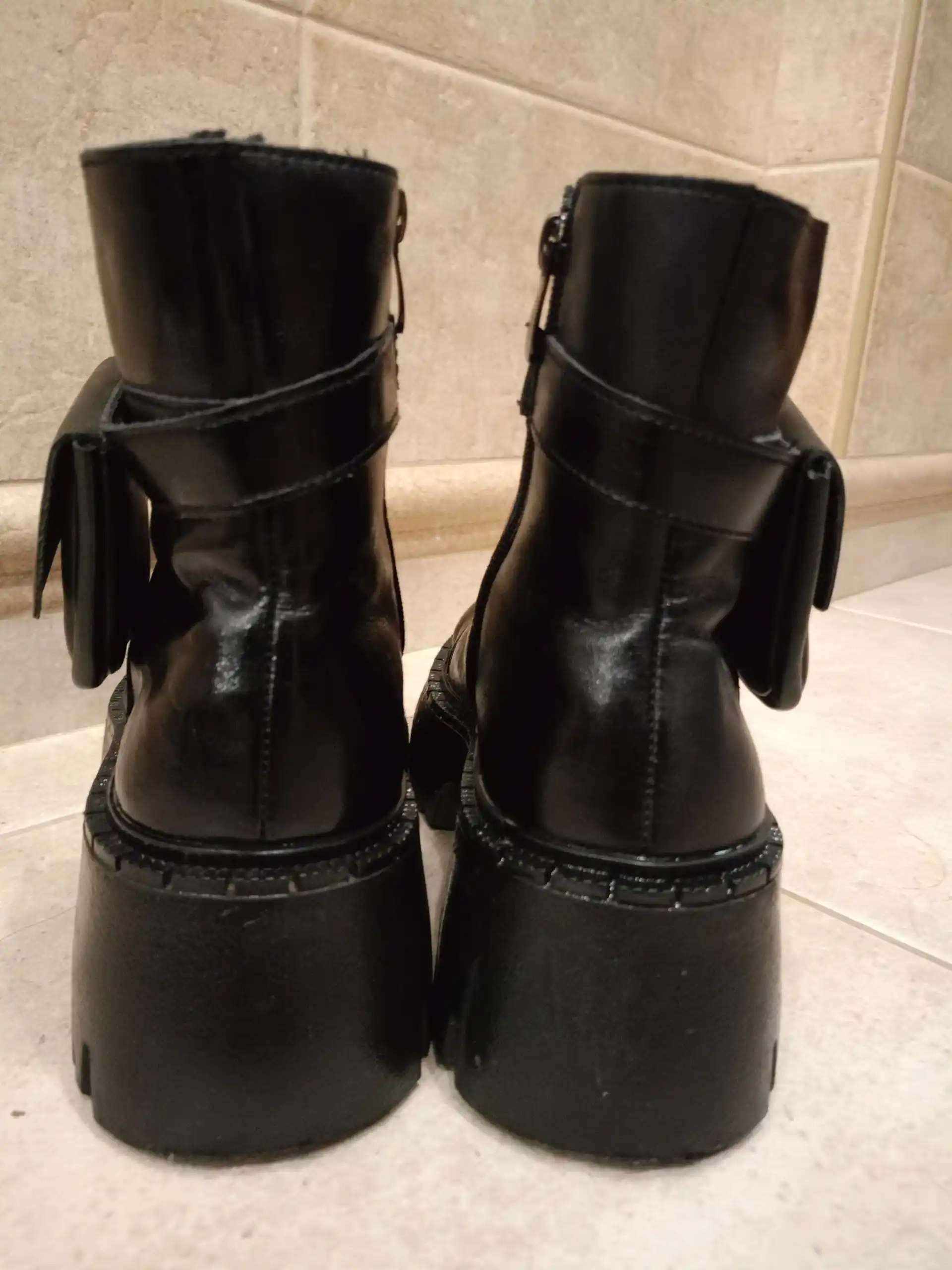 Куртка кожаная 39 размер