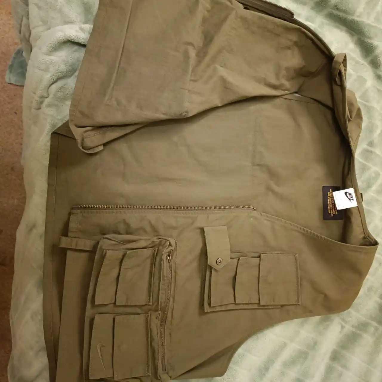 Найковская жилетка размер м