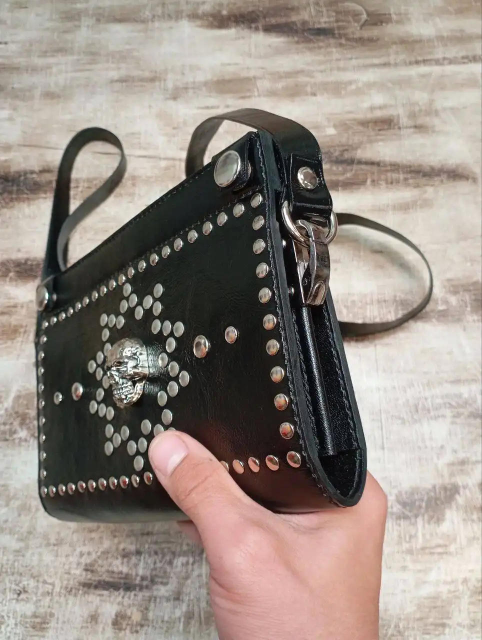 Клечбег Warlock - эксклюзивный кожаный клатч ручной работы