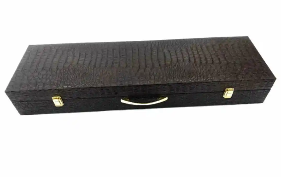 Шашлычный набор в деревянном чемодане