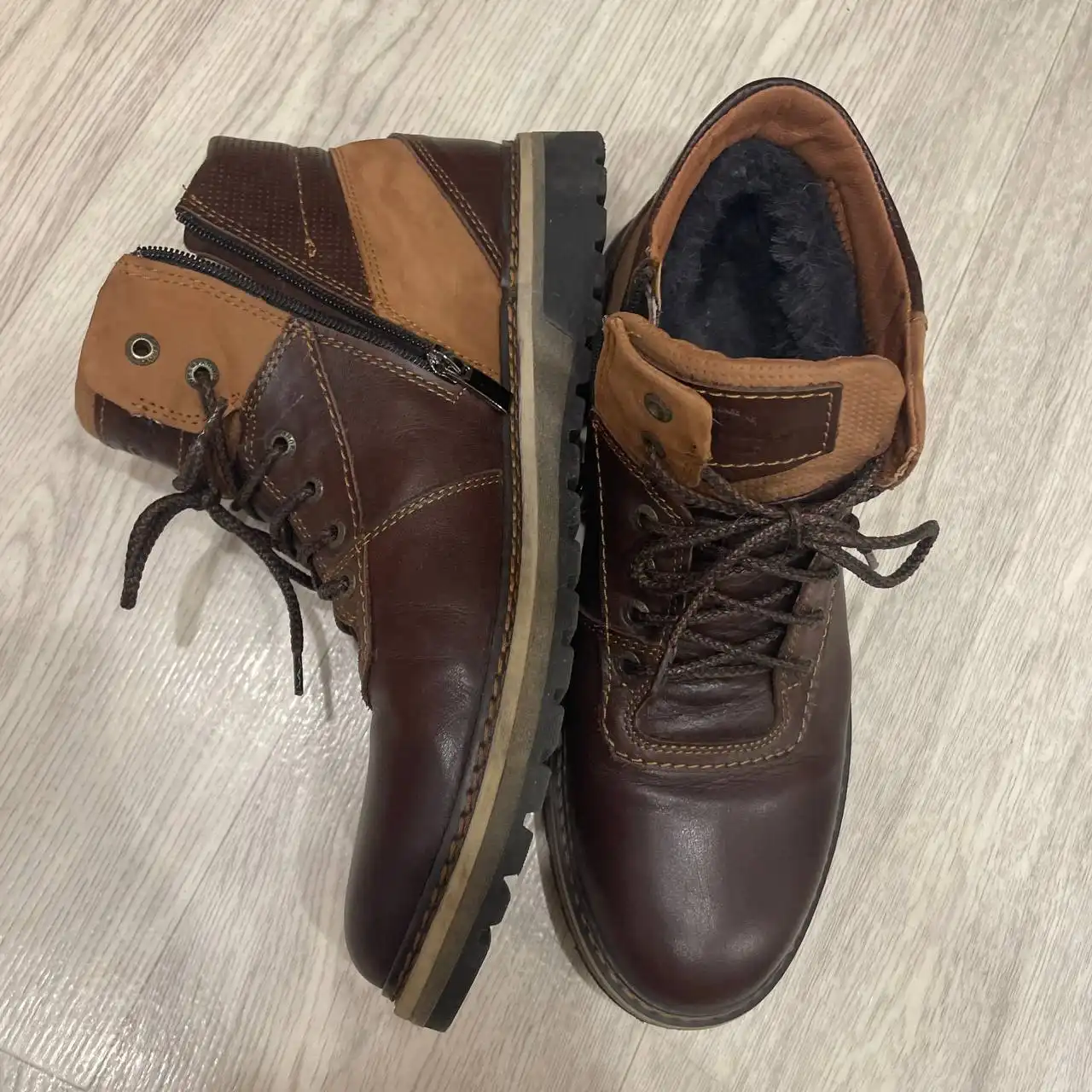 Новые кожаные мужские ботинки 43 размера