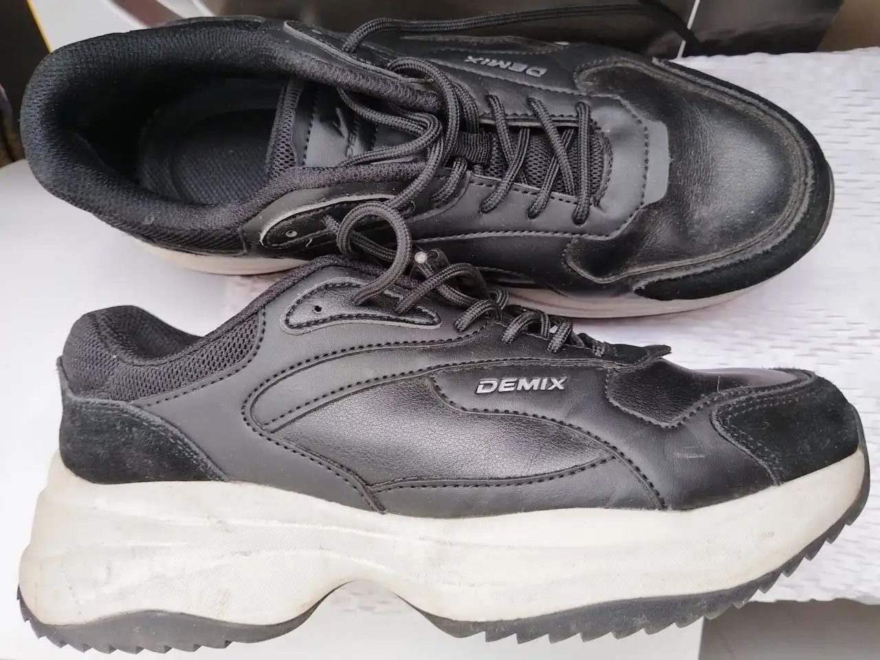 Кроссовки Demix 41 размер