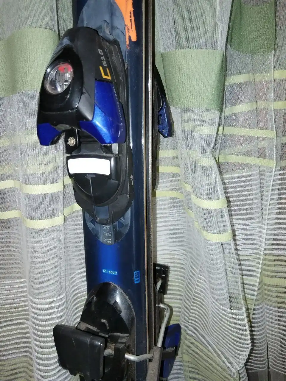 Горные лыжи Solomon 150 см с креплениями