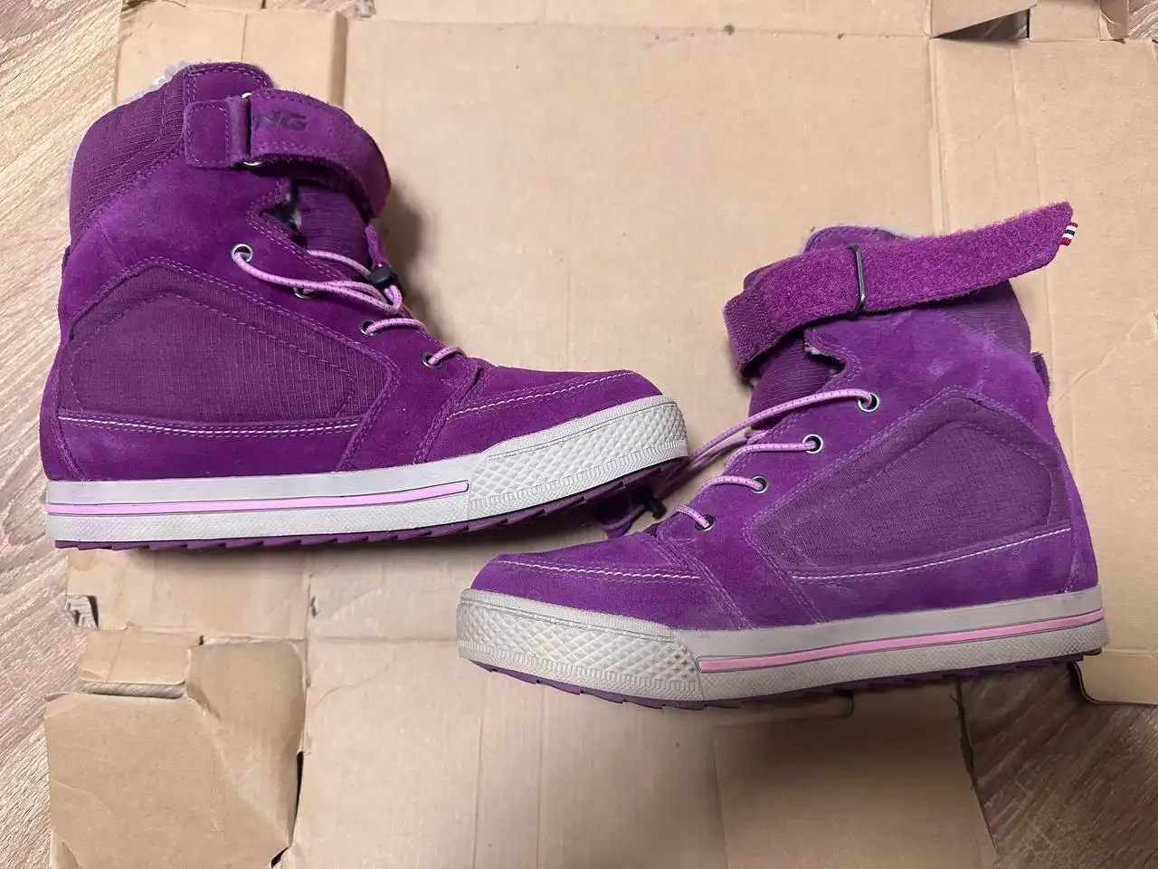 Зимние ботинки Viking 37 размер