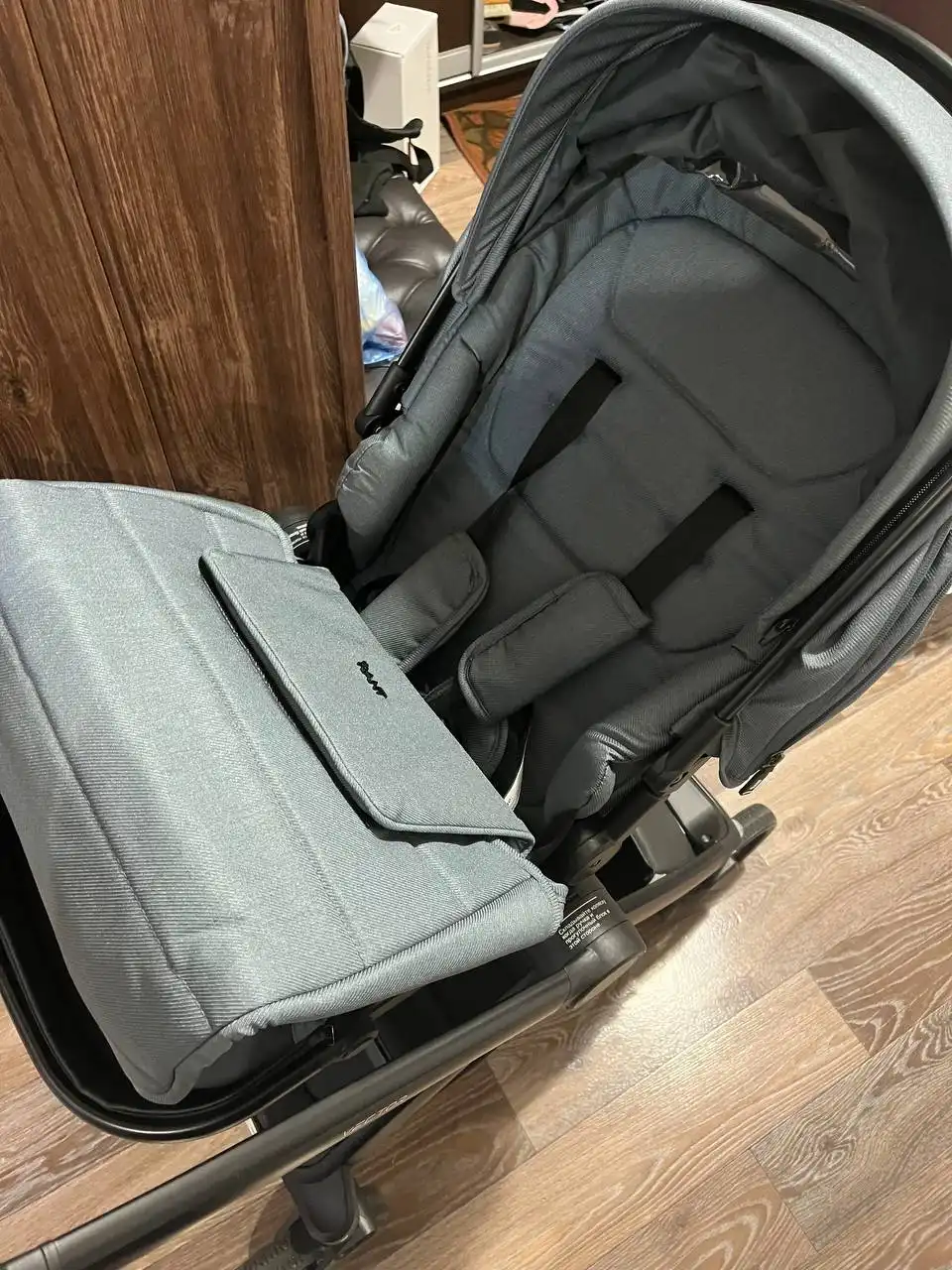 Продам коляску Rant vector