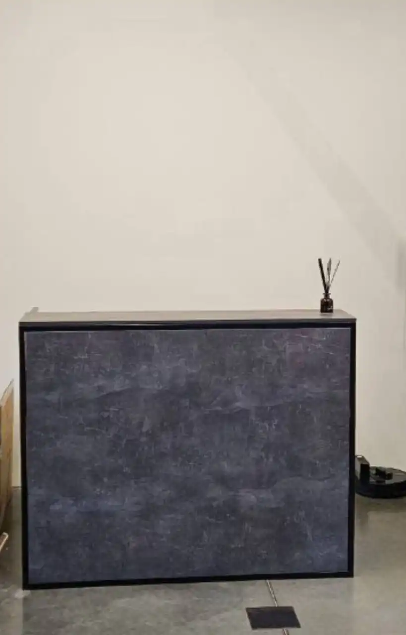 Распродажа нового оборудования и манекенов