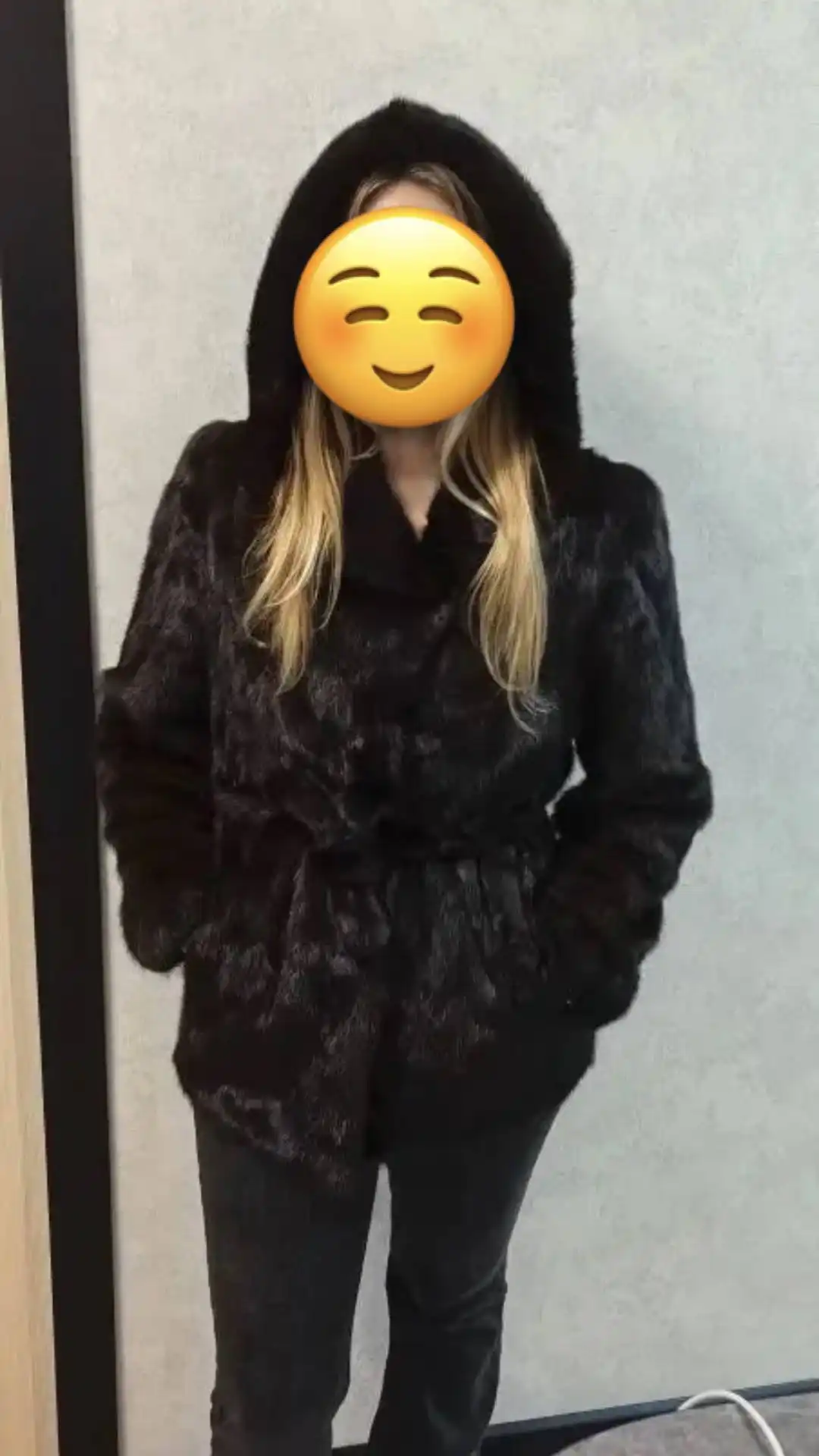 Шуба из натуральной норки 46 размер