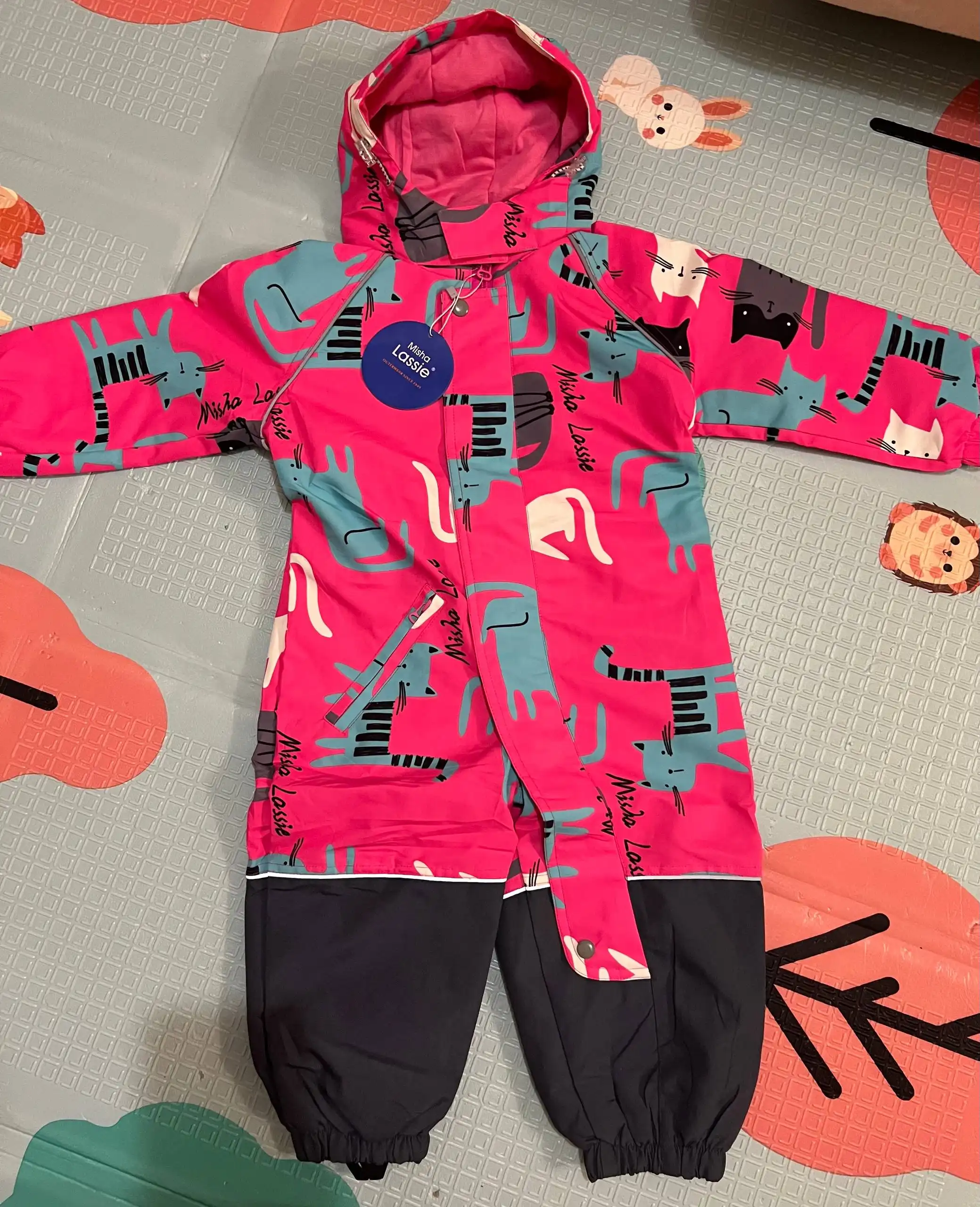 Новые куртки и комбинезоны Lassie по низкой цене