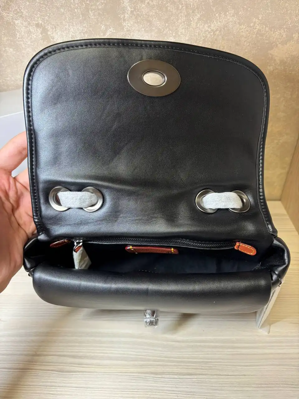 Женская сумка Coach черного цвета