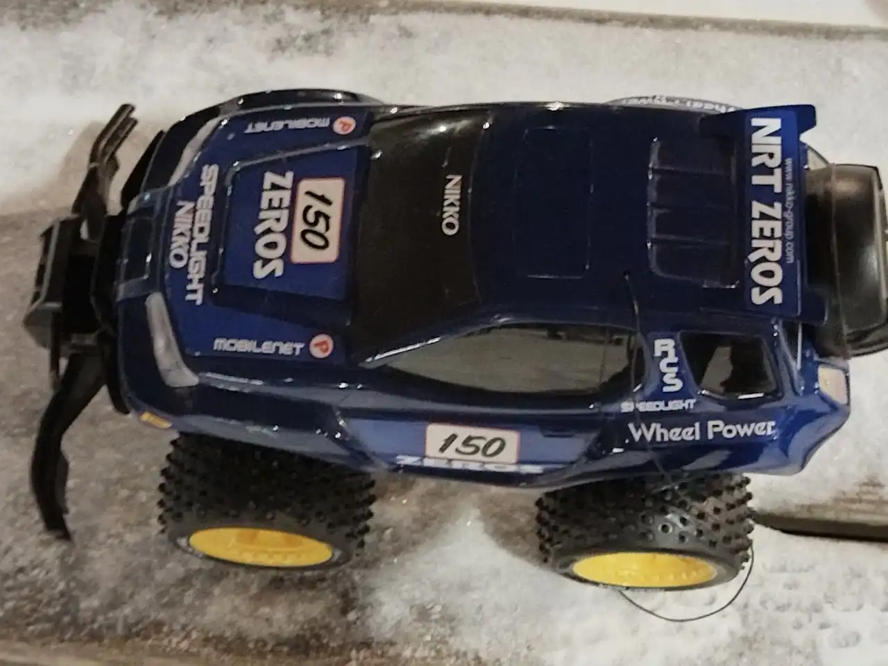 Продажа большого джипа